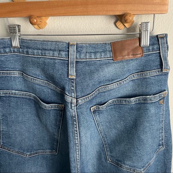 Madewell The Mom Jean - Picture 6 of 9